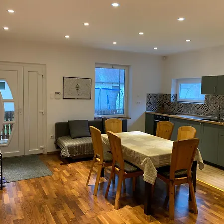 Sardoar Vendeghaz Apartment Abadszalok
