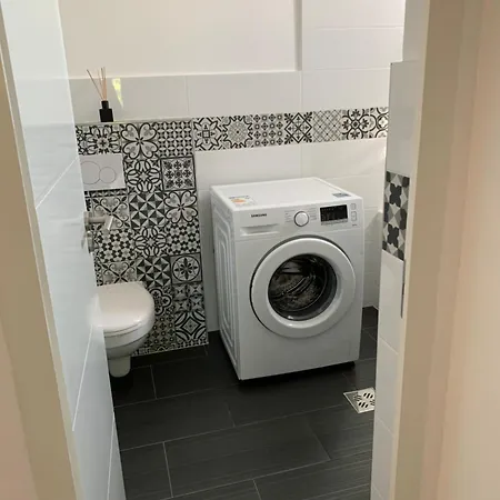 Sardoar Vendeghaz * Abádszalók