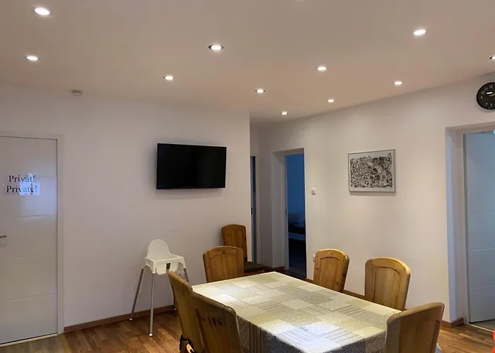 Sardoar Vendeghaz * Abádszalók