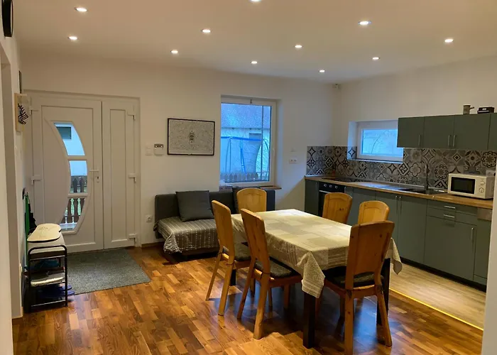 Sardoar Vendeghaz דירה Abádszalók